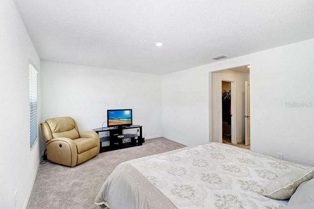 10263 TRUMPET HONETSUCKLE WAY, San Antonio, FL 33576