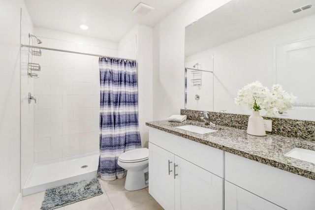 10263 TRUMPET HONETSUCKLE WAY, San Antonio, FL 33576