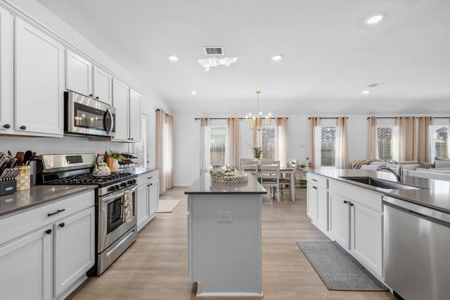 9907 Summer Peony Court, Baytown, TX 77521