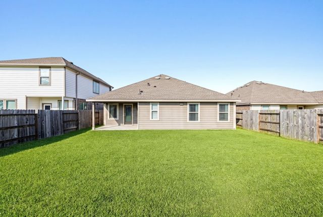 9907 Summer Peony Court, Baytown, TX 77521