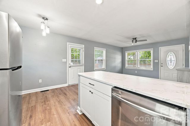 400 Olin Drive, Waxhaw, NC 28173