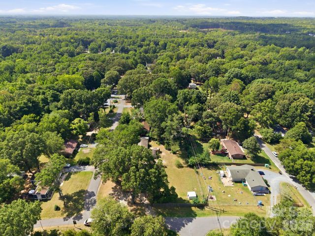 400 Olin Drive, Waxhaw, NC 28173