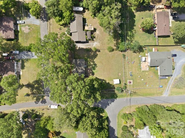 400 Olin Drive, Waxhaw, NC 28173
