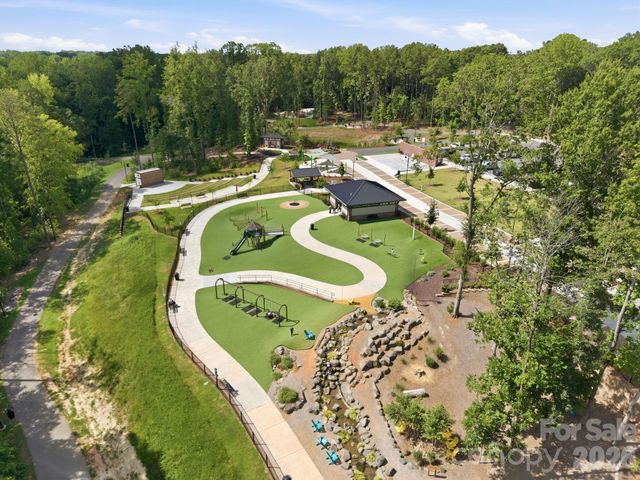 400 Olin Drive, Waxhaw, NC 28173