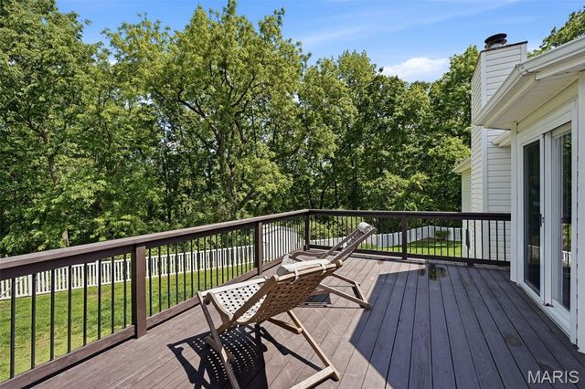 1098 Reddington Timbers Drive, St Charles, MO 63304