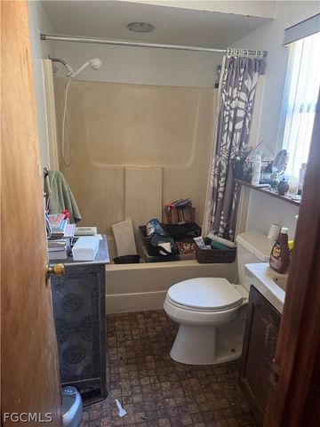 3817 23rd AVE SW, Naples, FL 34117