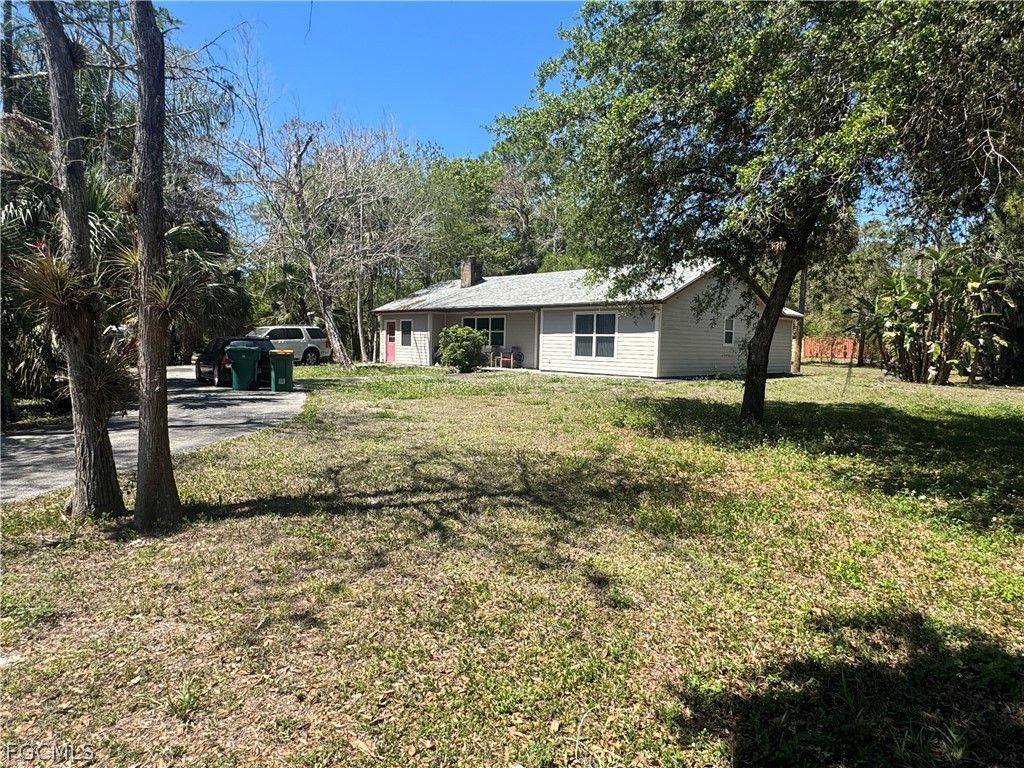 3817 23rd AVE SW, Naples, FL 34117