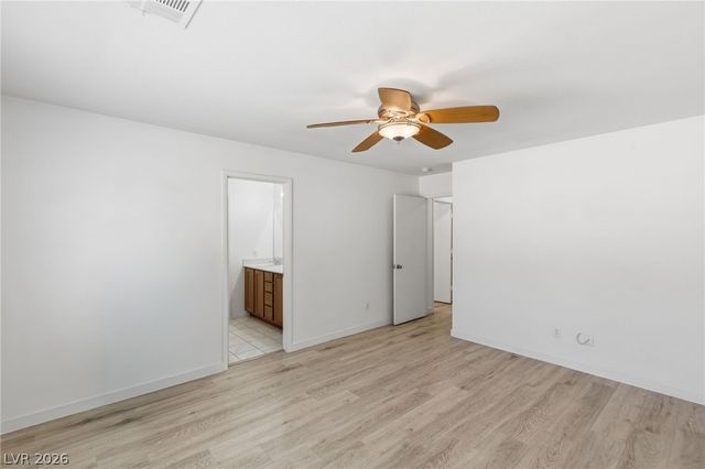 3245 Aiken Street, North Las Vegas, NV 89032