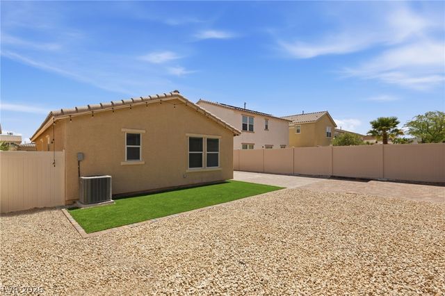 3245 Aiken Street, North Las Vegas, NV 89032