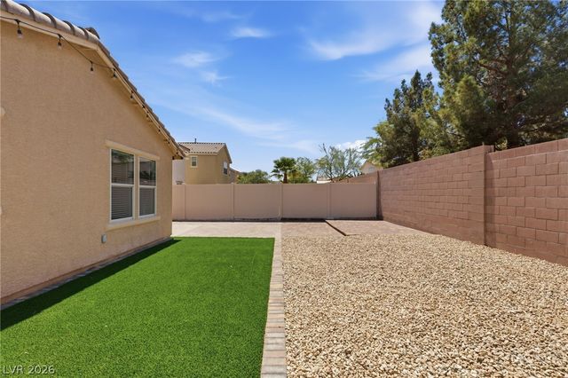 3245 Aiken Street, North Las Vegas, NV 89032