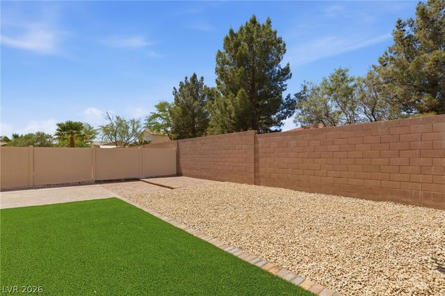 3245 Aiken Street, North Las Vegas, NV 89032