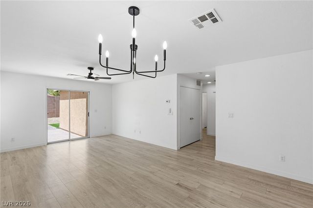 3245 Aiken Street, North Las Vegas, NV 89032