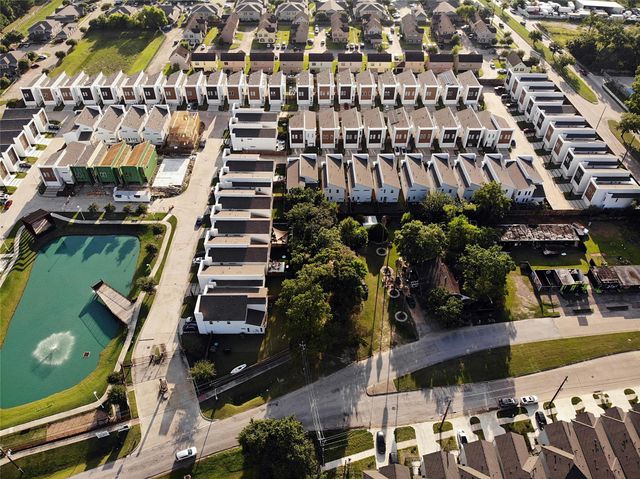 5519 Paraiso Place, Houston, TX 77091