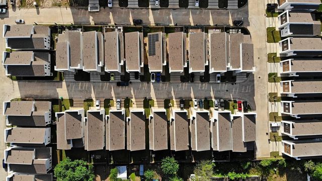 5519 Paraiso Place, Houston, TX 77091