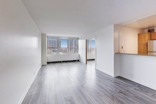 655 W Irving Park Road 606, Chicago, IL 60613