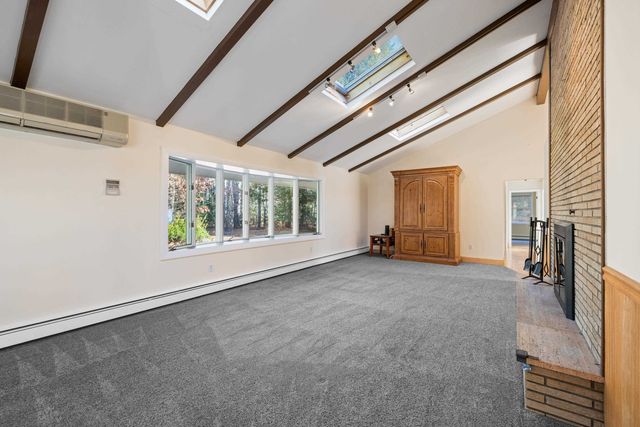 453 Route 101, Bedford, NH 03110