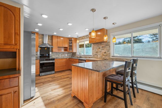 453 Route 101, Bedford, NH 03110