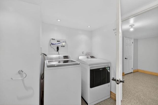 453 Route 101, Bedford, NH 03110