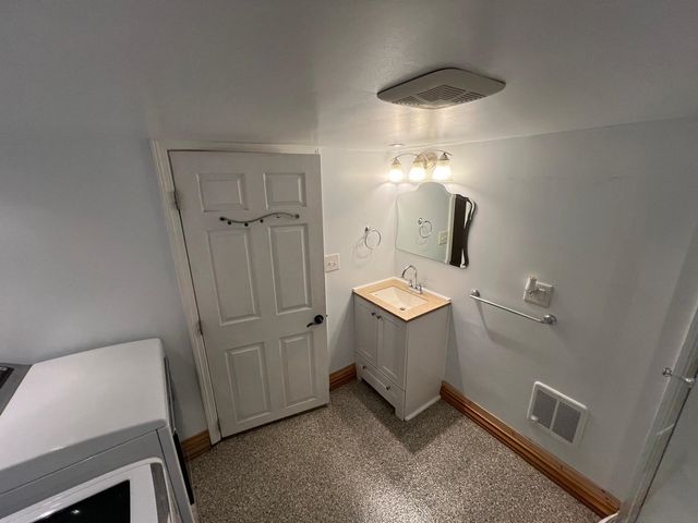 453 Route 101, Bedford, NH 03110