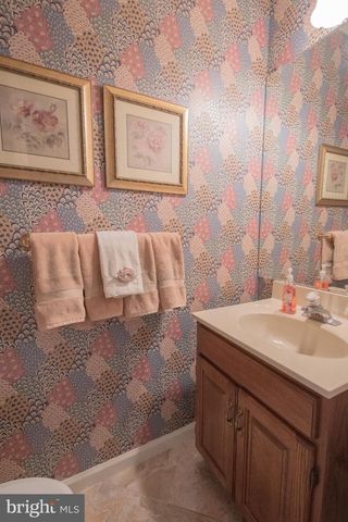 920 LAMBERHURST CLOSE, Chadds Ford, PA 19317