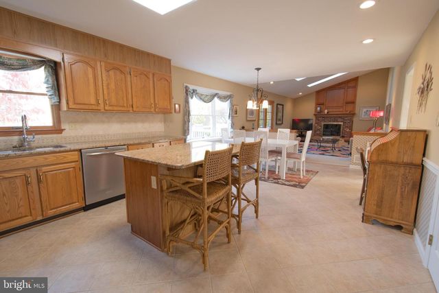 920 LAMBERHURST CLOSE, Chadds Ford, PA 19317