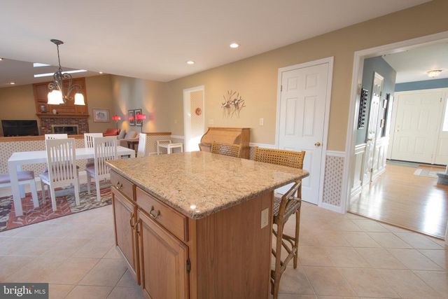 920 LAMBERHURST CLOSE, Chadds Ford, PA 19317