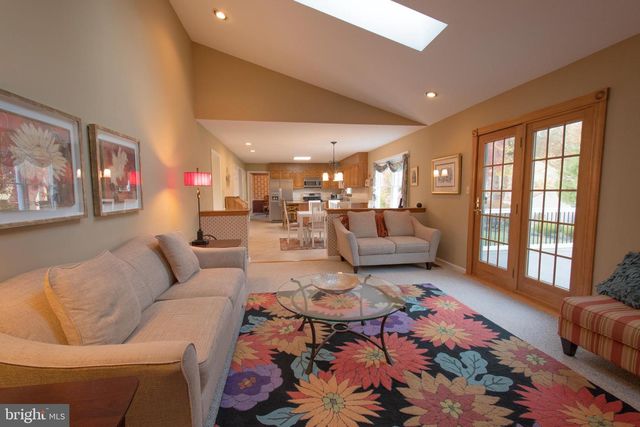 920 LAMBERHURST CLOSE, Chadds Ford, PA 19317