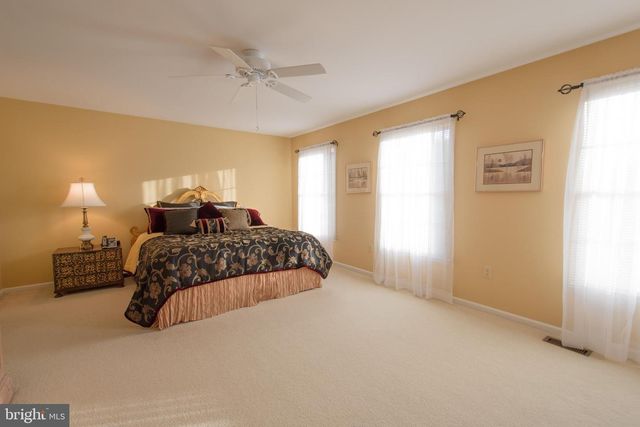 920 LAMBERHURST CLOSE, Chadds Ford, PA 19317