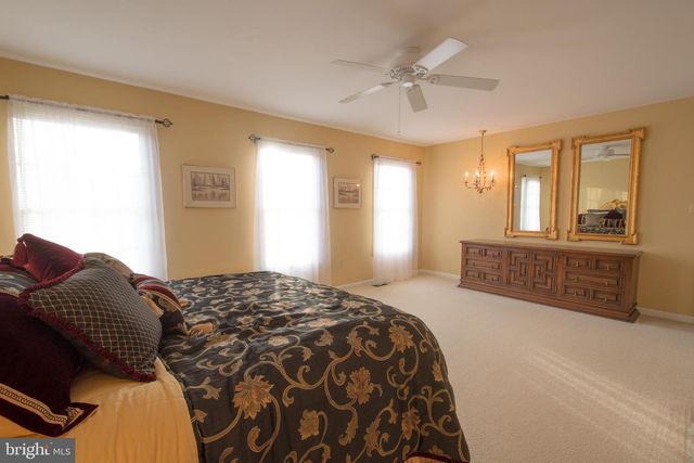 920 LAMBERHURST CLOSE, Chadds Ford, PA 19317