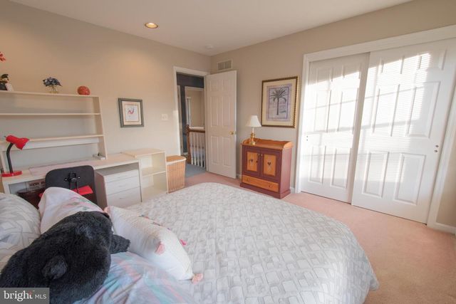 920 LAMBERHURST CLOSE, Chadds Ford, PA 19317