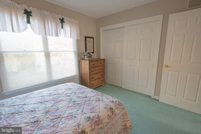 920 LAMBERHURST CLOSE, Chadds Ford, PA 19317