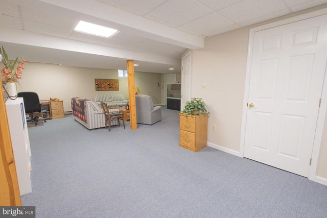 920 LAMBERHURST CLOSE, Chadds Ford, PA 19317