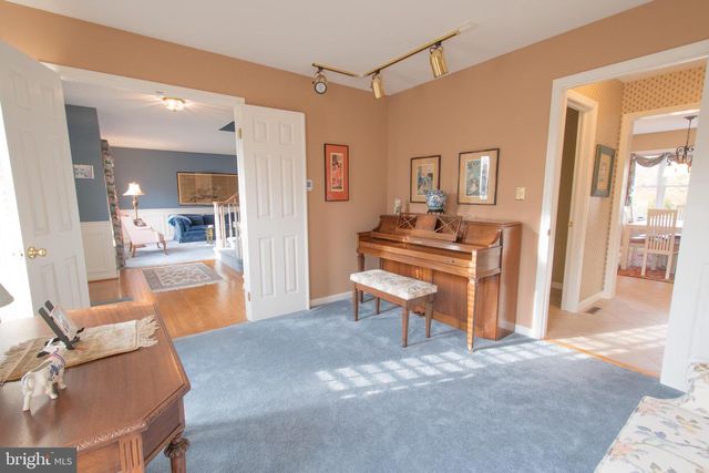 920 LAMBERHURST CLOSE, Chadds Ford, PA 19317