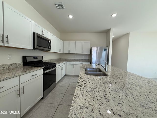 4710 N 194TH Drive, Litchfield Park, AZ 85340