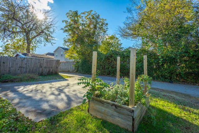 619 N Holly Street, Chattanooga, TN 37404