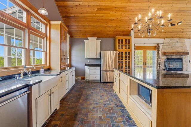 W2832 SUNSET DRIVE, Campbellsport, WI 53010