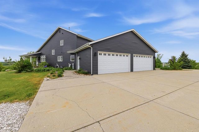W2832 SUNSET DRIVE, Campbellsport, WI 53010