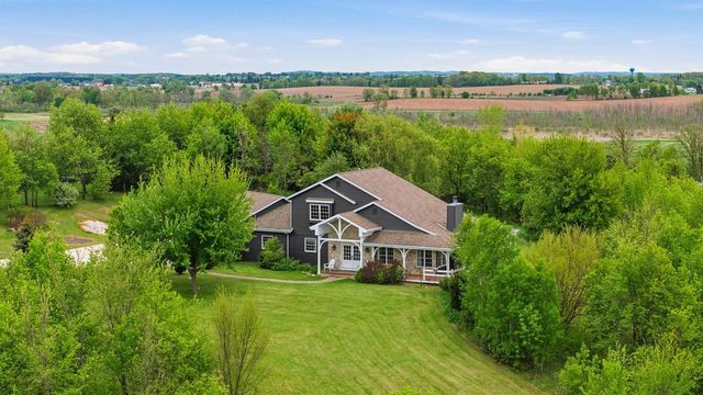 W2832 SUNSET DRIVE, Campbellsport, WI 53010