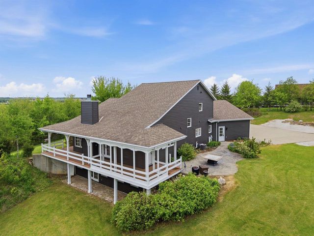 W2832 SUNSET DRIVE, Campbellsport, WI 53010
