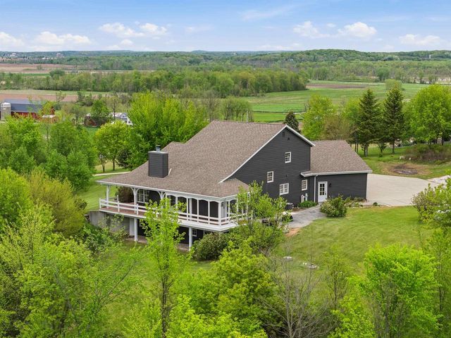 W2832 SUNSET DRIVE, Campbellsport, WI 53010