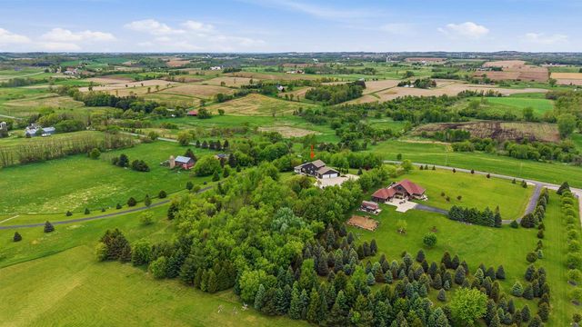 W2832 SUNSET DRIVE, Campbellsport, WI 53010