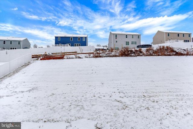 210 CHAMPIONS DR, York Haven, PA 17370