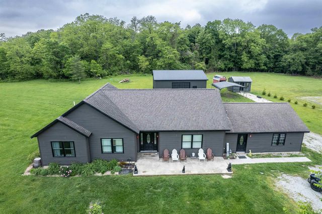 2325 N Huntington Road, Marion, IN 46952