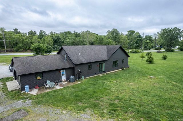 2325 N Huntington Road, Marion, IN 46952