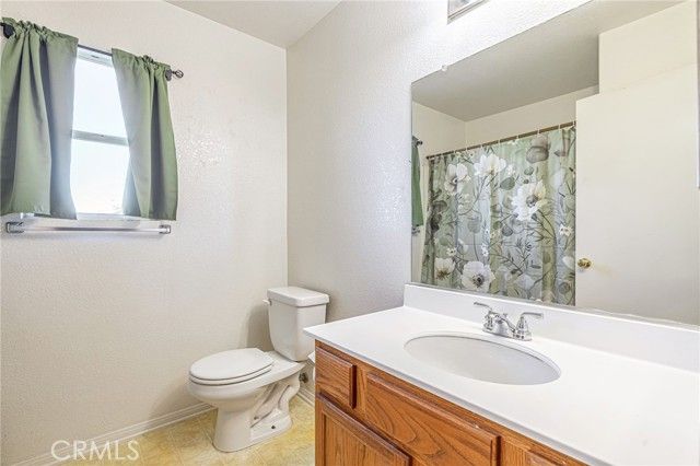 45620 17th, Lancaster, CA 93534