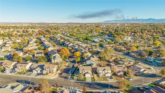 45620 17th, Lancaster, CA 93534