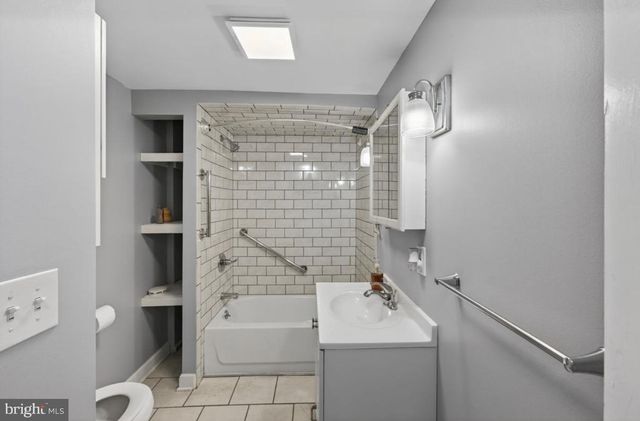 135 KESWICK, Ewing, NJ 08638