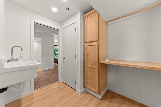 1335 S Ben Burr Blvd, Spokane, WA 99202