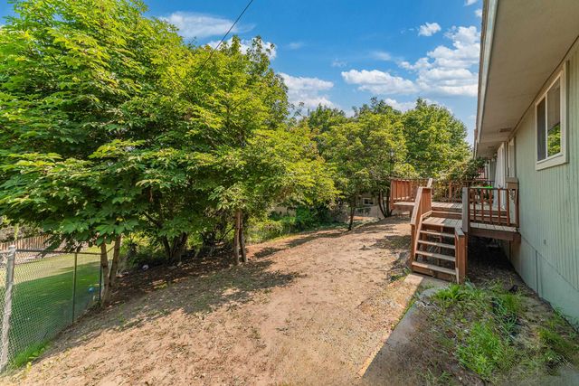 1335 S Ben Burr Blvd, Spokane, WA 99202