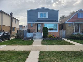 6455 W 64th Street, Chicago, IL 60638